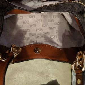 Michael Kors purse